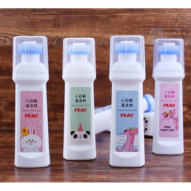 Chai tẩy trắng giày dép được làm từ chất liệu gì?
