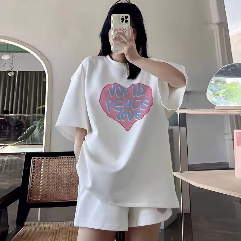 Có những lưu ý gì khi lựa chọn bộ thể thao nam cho các hoạt động ngoài trời trong mùa hè?